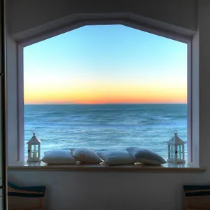 Lilla Sulla Spiaggia Di Luxury Appartamento